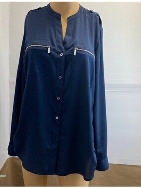Calvin Klein Women's Navy Button-Down Long Sleeve Shirt Size S Pockets used